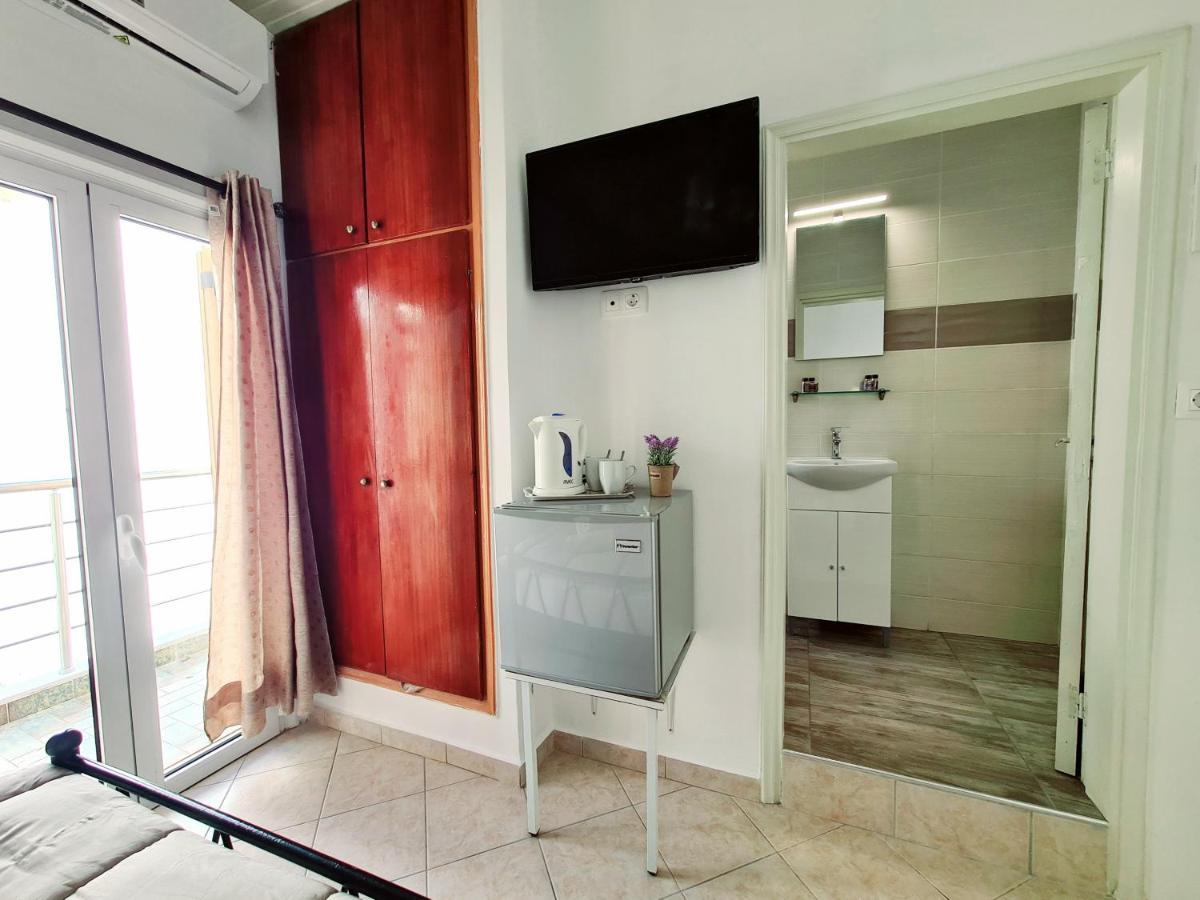 Avra Rooms 卡尔帕索斯 外观 照片