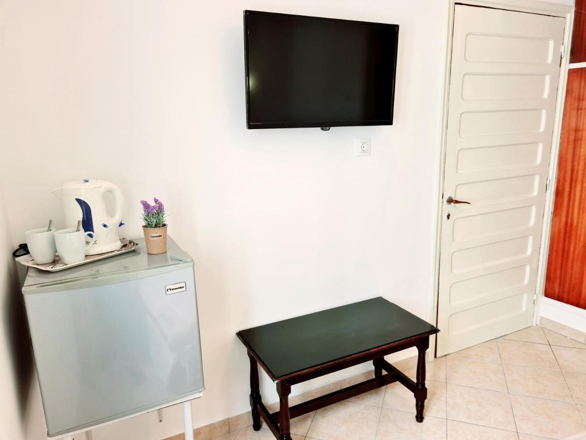 Avra Rooms 卡尔帕索斯 外观 照片
